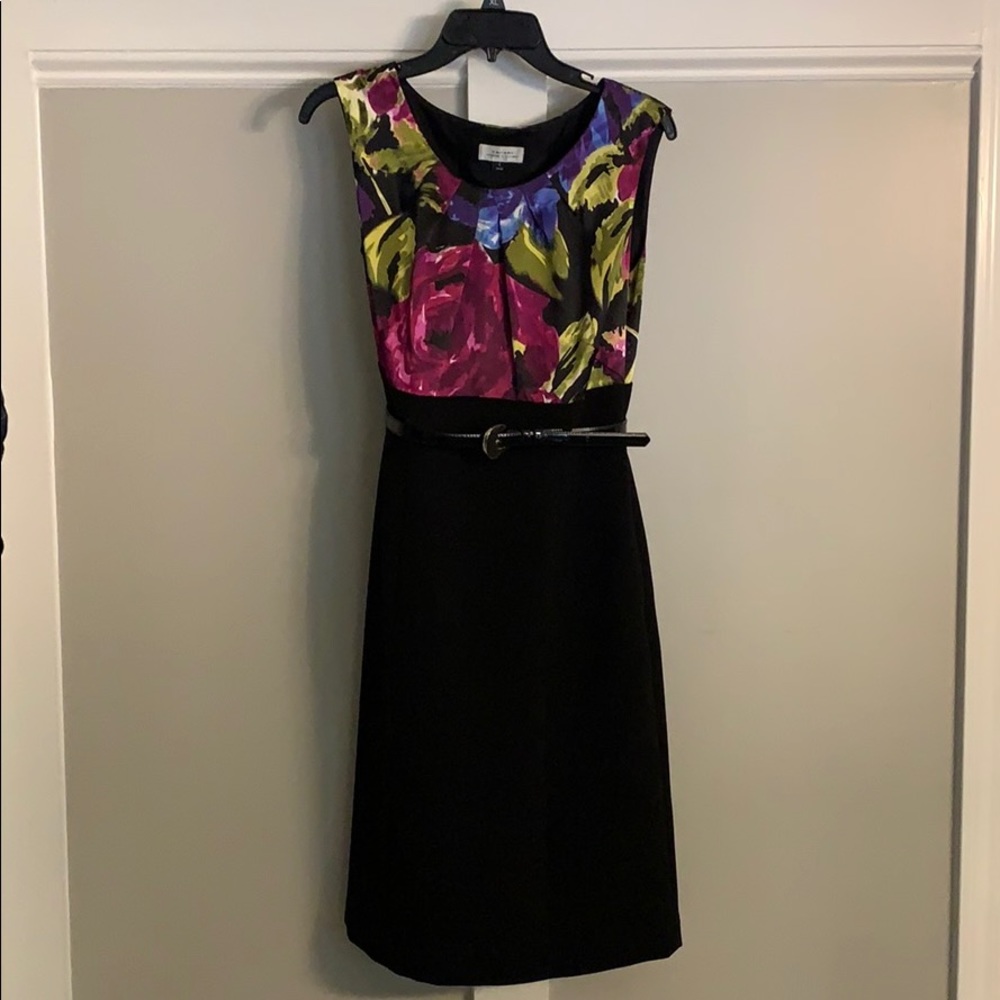 Tahari dress with belt